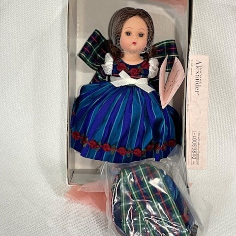 Rare Madame Alexander  8"  Little Women Meg new in box.